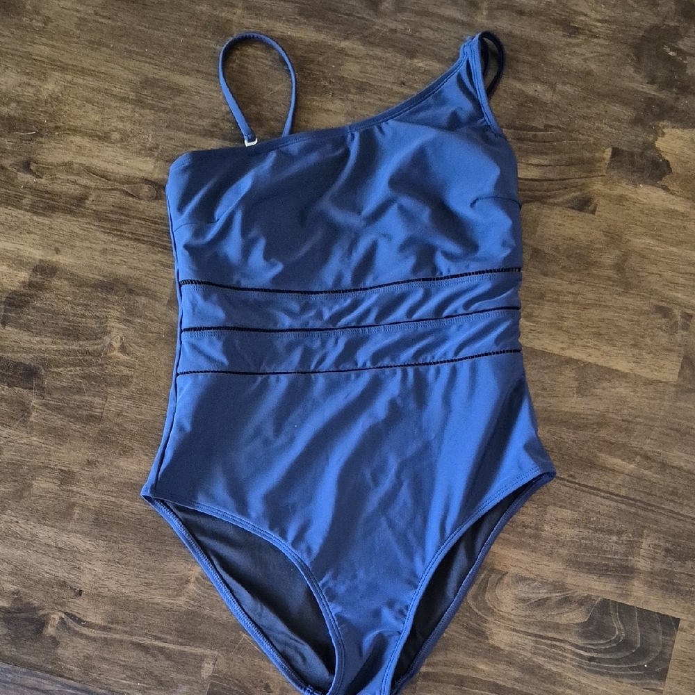 One-Shoulder Blue Swimsuit